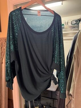 7th Ray Black Top with Emerald Sequin Raglan Sleeves